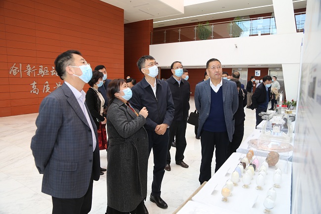 全國總工會黨組書記、副主席、書記處第一書記陳剛到有研集團(tuán)走訪調(diào)研