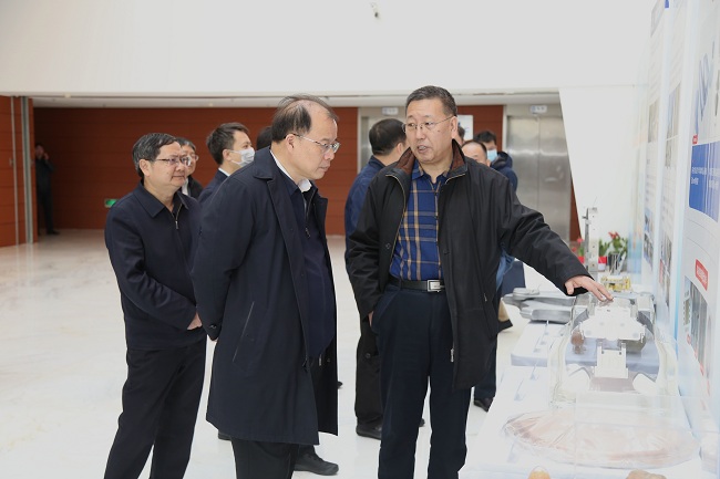 中國有色集團(tuán)黨委書記、董事長奚正平一行到有研集團(tuán)調(diào)研交流