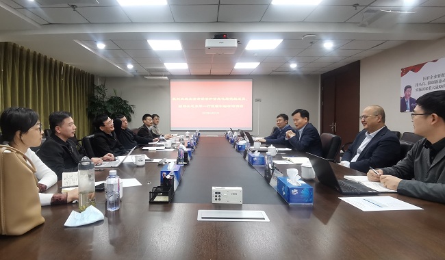 北京市經(jīng)濟(jì)和信息化局黨組成員、副局長(zhǎng)毛東軍一行到中國有研調(diào)研